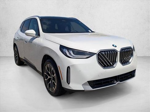 Used 2025 BMW X3 xDrive30i w/ Convenience Package image 6