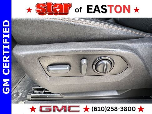 Certified 2022 GMC Sierra 2500 AT4 w/ AT4 Premium Plus Package image 17