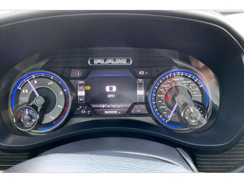 Used 2020 RAM 2500 Limited image 22