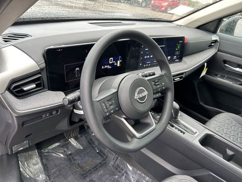 New 2026 Nissan Kicks SV w/ SV Premium Package FWD image 22
