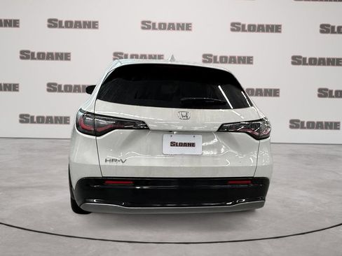 Certified 2024 Honda HR-V EX-L image 4