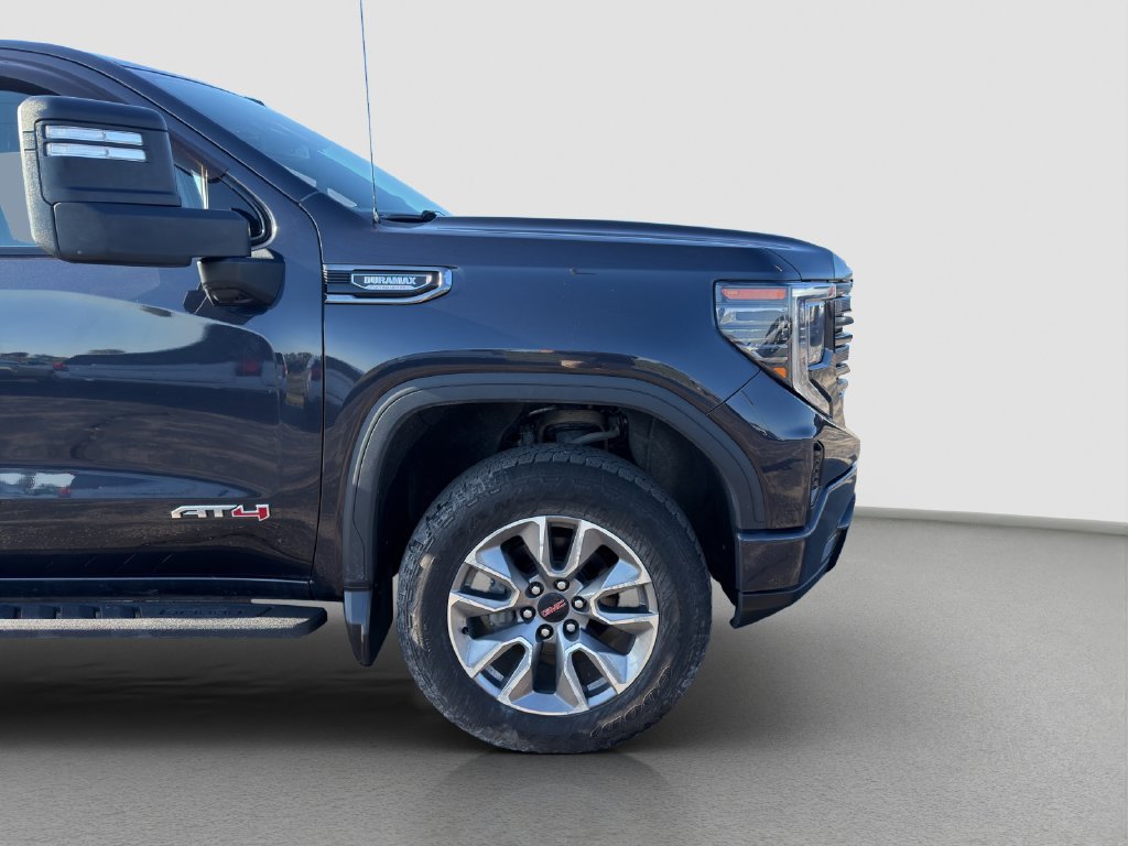 Used 2022 GMC Sierra 1500 AT4 w/ AT4 Preferred Package AWD/4WD image 41