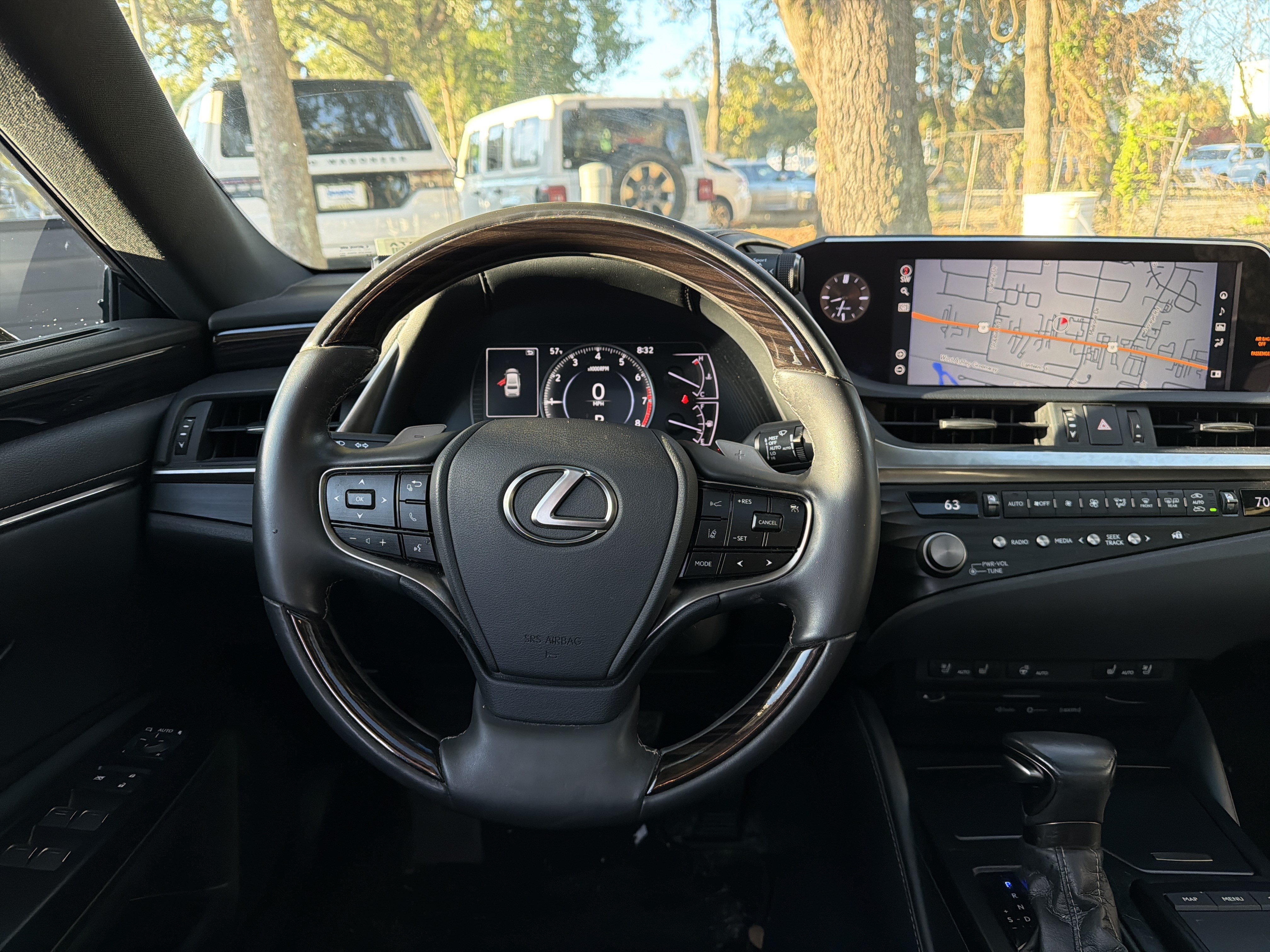 Certified 2021 Lexus ES 350 w/ Premium Package FWD image 32