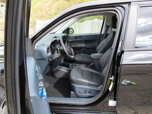 New 2025 Ford Maverick Lobo image 12