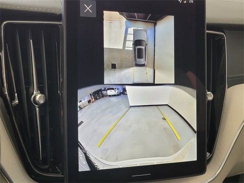 New 2026 Volvo XC60 B5 Ultra w/ Protection Package Premier image 16