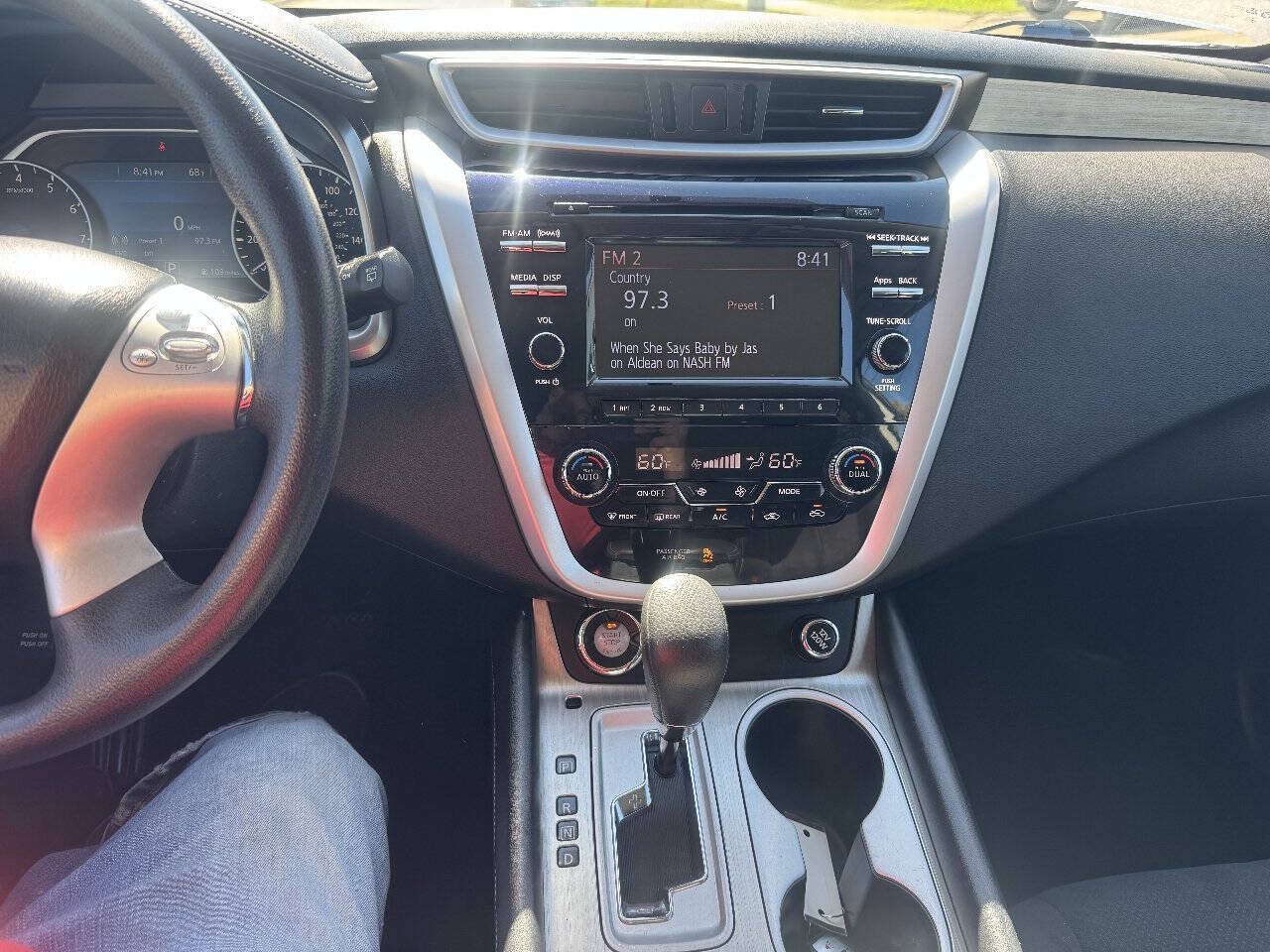 Used 2016 Nissan Murano S AWD/4WD image 14
