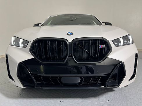 New 2026 BMW X6 M60i image 5