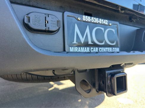 Used 2017 Toyota Tacoma TRD Sport w/ Tow Package image 37