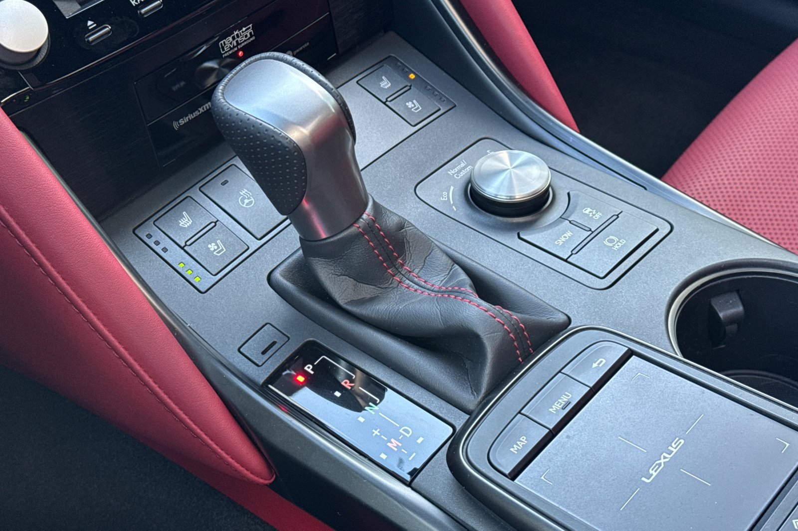 Used 2023 Lexus IS 500 RWD image 21