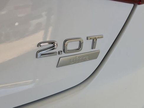 Used 2017 Audi A4 2.0T Ultra Premium w/ Convenience Package image 10