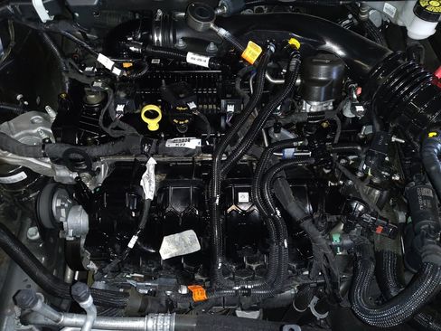 Used 2024 Ford Edge SEL image 30