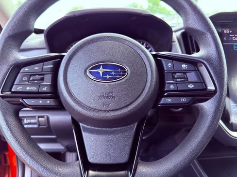 Used 2024 Subaru Crosstrek 2.0i Premium w/ Crosstrek Mirror Package AWD/4WD image 9