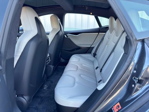 Used 2016 Tesla Model S 90D image 37