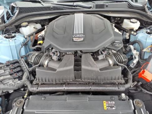 Used 2025 Cadillac CT5 V w/ Technology Package AWD/4WD image 10