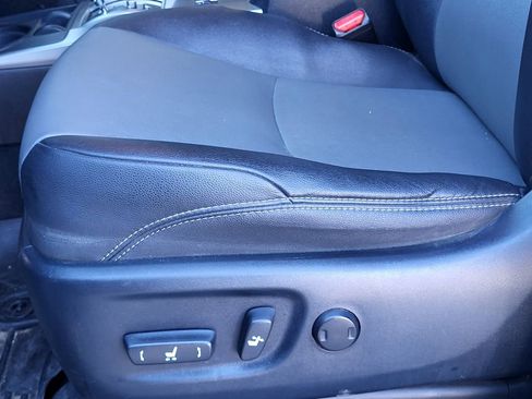 Used 2019 Toyota 4Runner SR5 Premium image 21