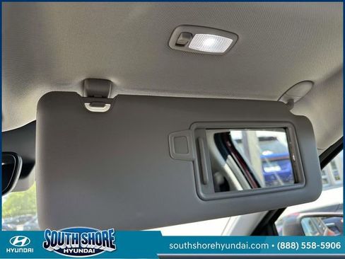 Used 2025 Hyundai Tucson SEL AWD/4WD image 39