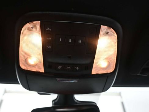 Used 2023 Dodge Durango GT image 14