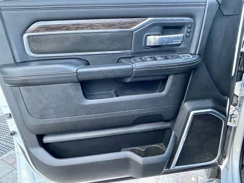 Used 2020 RAM 3500 Laramie image 26