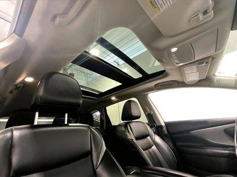 Used 2023 Nissan Murano SL image 28