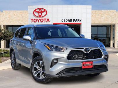 Certified 2025 Toyota Highlander XLE