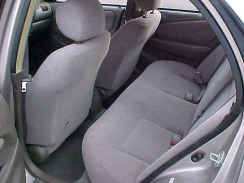 Used 1999 Chevrolet Prizm w/ Preferred Equipment Group 3 FWD image 22