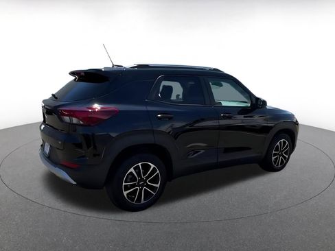Used 2025 Chevrolet TrailBlazer LT FWD image 15