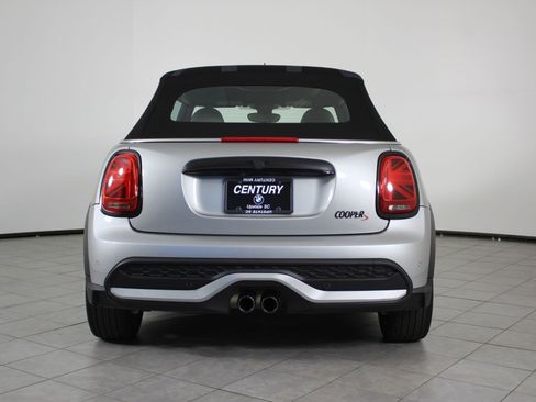 Certified 2023 MINI Cooper S image 33
