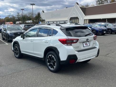 Certified 2023 Subaru Crosstrek 2.0i Premium image 3