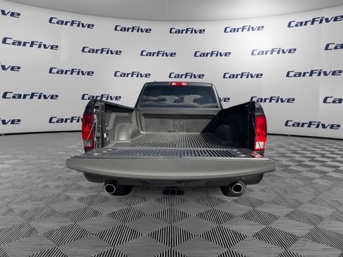 Used 2018 RAM 1500 Express w/ Express Value Package AWD/4WD image 11