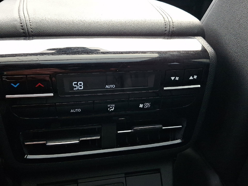 Used 2023 Acura MDX SH-AWD image 16