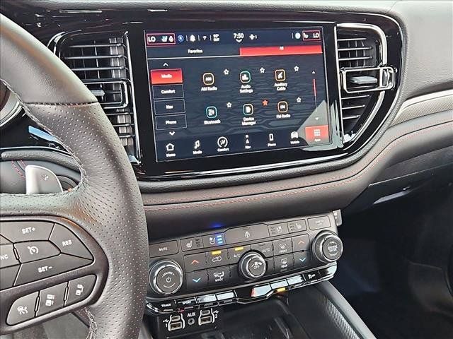 Used 2026 Dodge Durango GT w/ Tow 'N Go Package AWD/4WD image 15