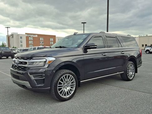 Certified 2022 Ford Expedition Max Limited AWD/4WD image 3