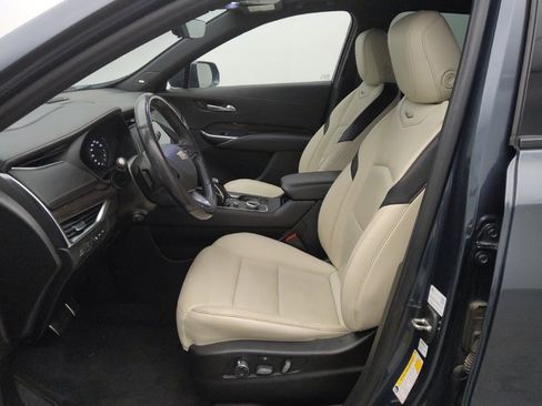 Used 2019 Cadillac XT4 Sport image 17