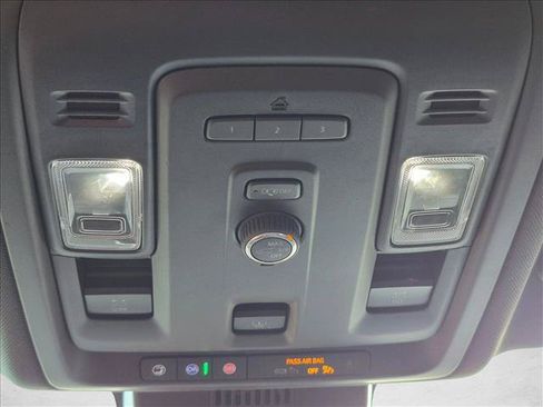Used 2023 Chevrolet Tahoe RST RWD image 13