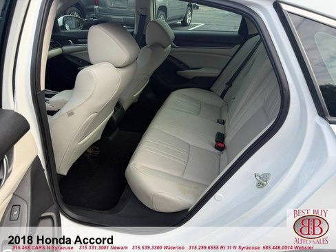 Used 2018 Honda Accord Touring image 13