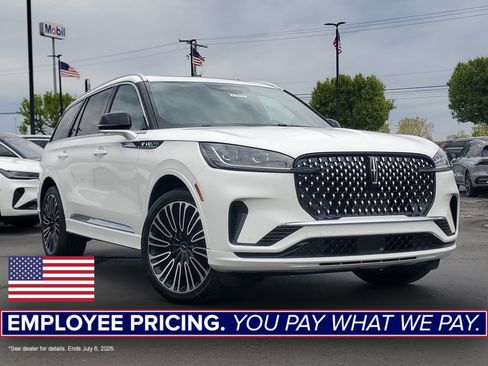 New 2026 Lincoln Aviator Black Label AWD/4WD image 1