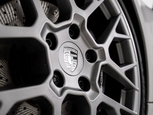 New 2026 Porsche 911 Carrera image 33