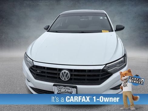 Used 2019 Volkswagen Jetta R-Line image 2