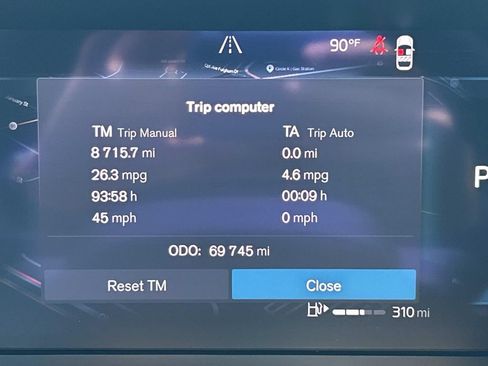 Used 2024 Volvo XC40 B5 Core AWD/4WD image 41