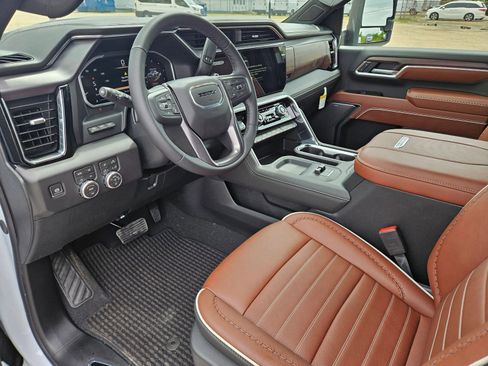 New 2026 GMC Sierra 2500 Denali Ultimate AWD/4WD image 10