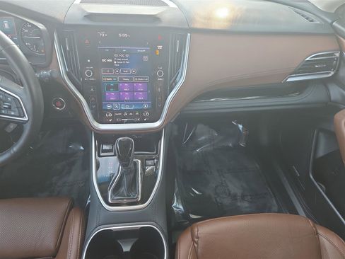 Used 2022 Subaru Outback Touring image 18