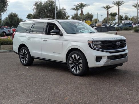 New 2026 Ford Expedition Platinum w/ Driver's Package image 9