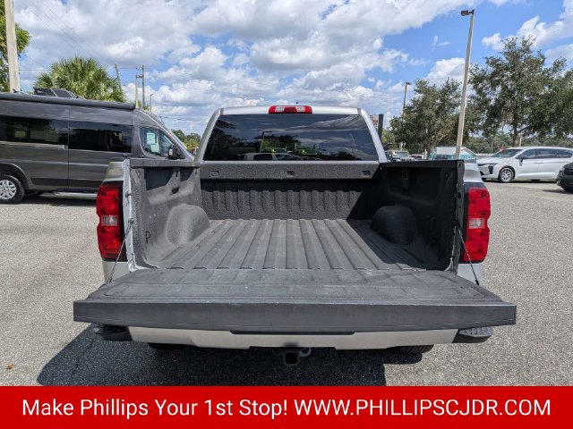 Used 2018 Chevrolet Silverado 1500 Custom w/ Custom Value Package RWD image 12