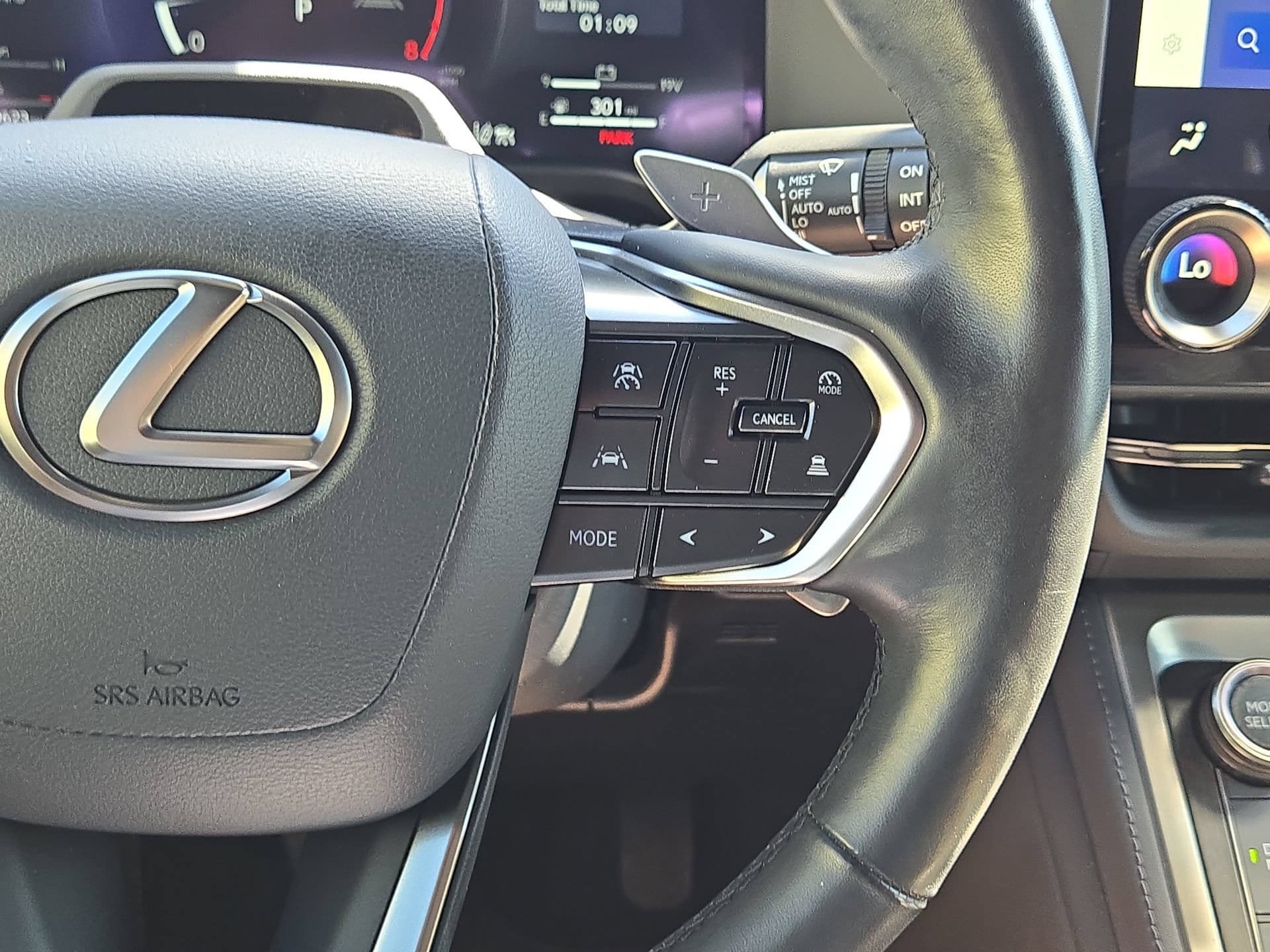 Certified 2024 Lexus GX 550 w/ Accessory Package (2T) AWD/4WD image 21