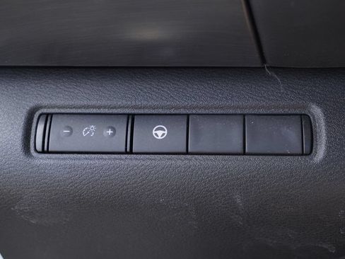 Used 2024 Nissan Pathfinder Rock Creek AWD/4WD image 10