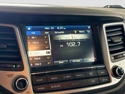 Used 2017 Hyundai Tucson SE Plus image 16