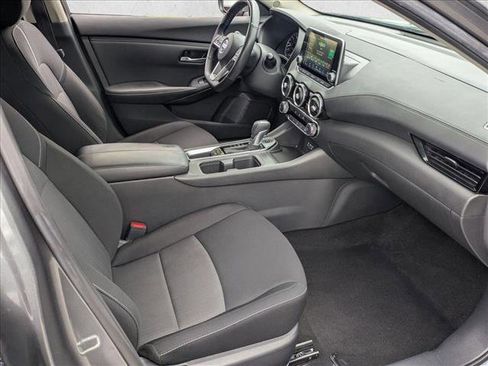 Used 2022 Nissan Sentra SV FWD image 19