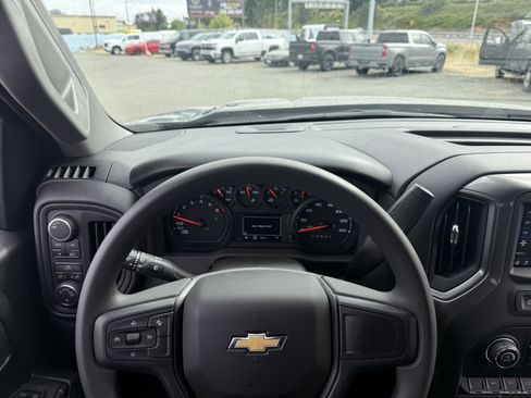 New 2026 Chevrolet Silverado 1500 Custom w/ Turbomax Blackout Package AWD/4WD image 13