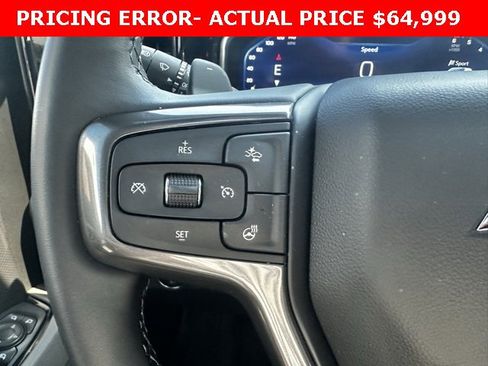 Used 2025 Chevrolet Silverado 1500 ZR2 w/ Technology Package image 32
