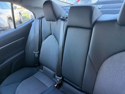 Used 2018 Toyota Camry LE w/ Convenience Package image 27